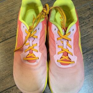 Altra Women's Athletic Shoes - RIVERA 2 - size 8.5